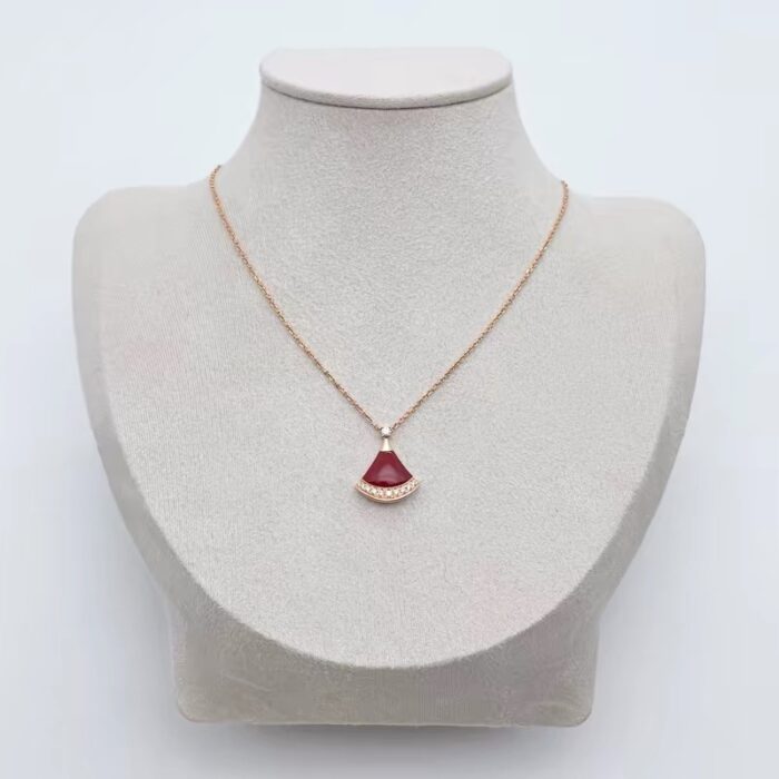 BVLGARI DIVAS' DREAM Necklace24