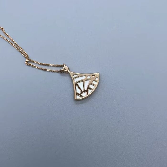 BVLGARI Divas' Dream Necklace2 BVLGARI Divas' Dream Necklace2