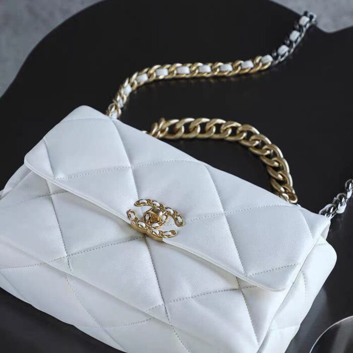 CHANEL 19 Handbag