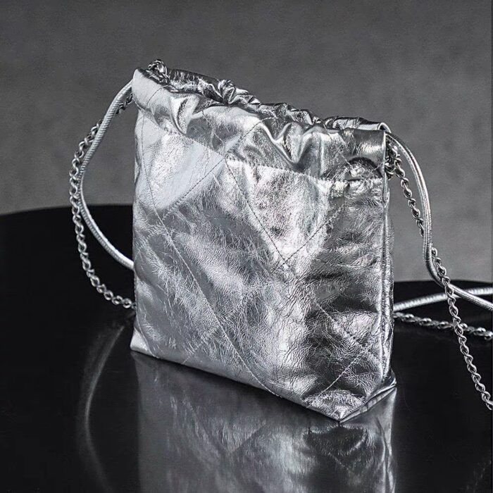 CHANEL 22 Mini Handbag5