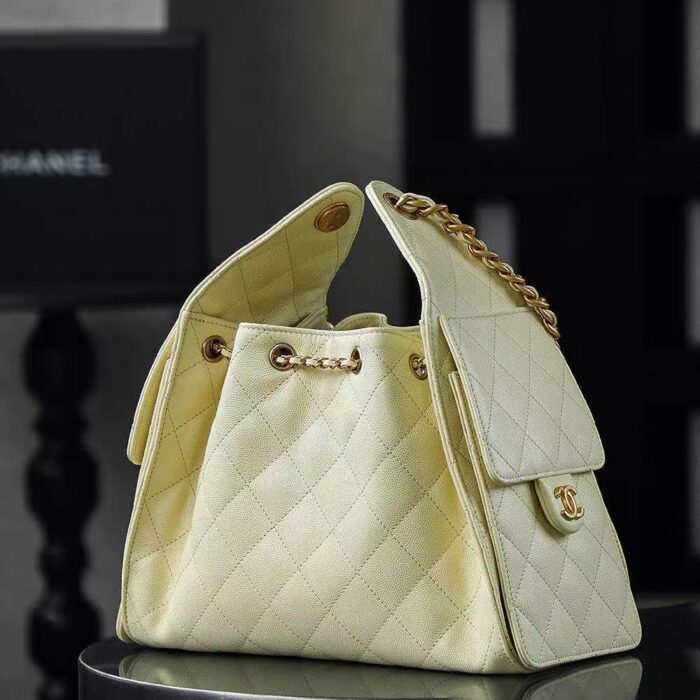 CHANEL 25 Small Handbag - Light Yellow Grained Calfskin4