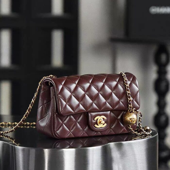 CHANEL Mini Classic Handbag酒红2