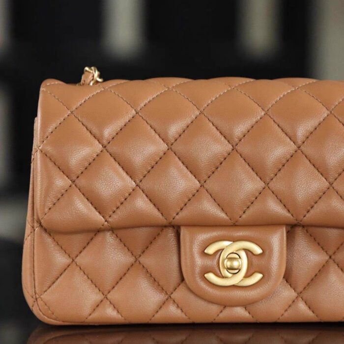Pre-Owned CHANEL Mini Classic Handbag Caramel Lambskin Gold-Tone Metal - 95% New