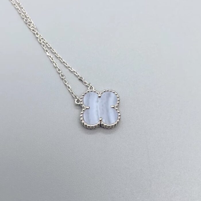 Van Cleef & Arpels Vintage Alhambra pendant 18K white gold, Chalcedony